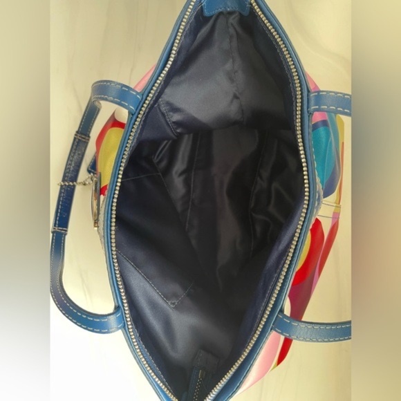 Coach F1583 scarf print tote - Picture 6 of 6